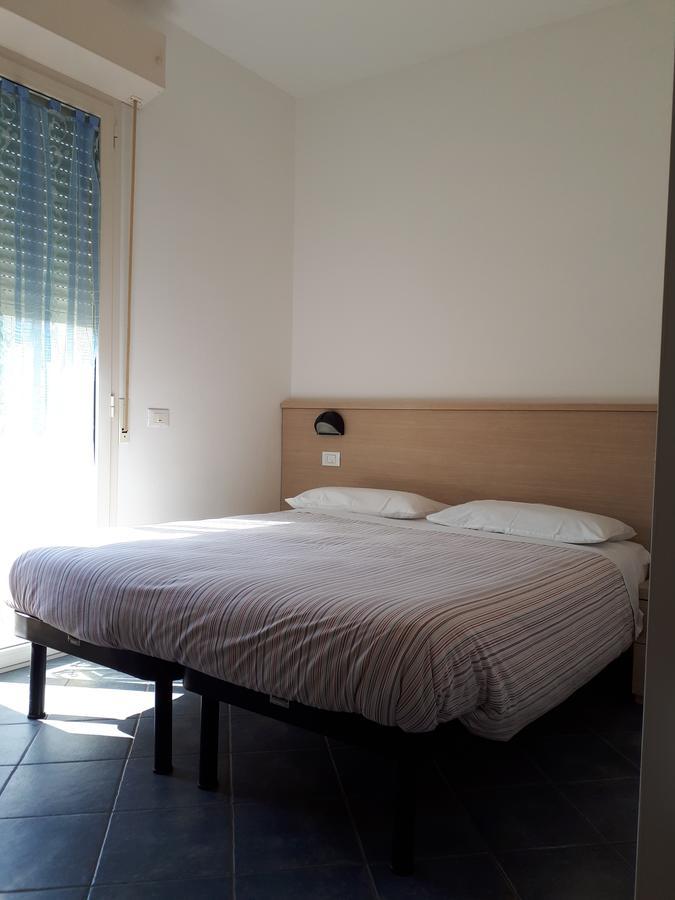 Residence Desiree ริมินี ภายนอก รูปภาพ